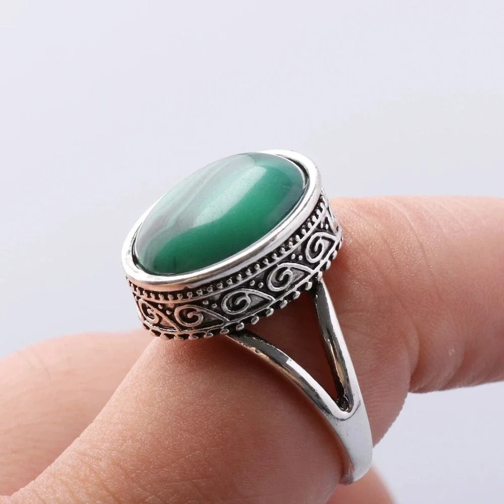 Boutique Plus oval malachite